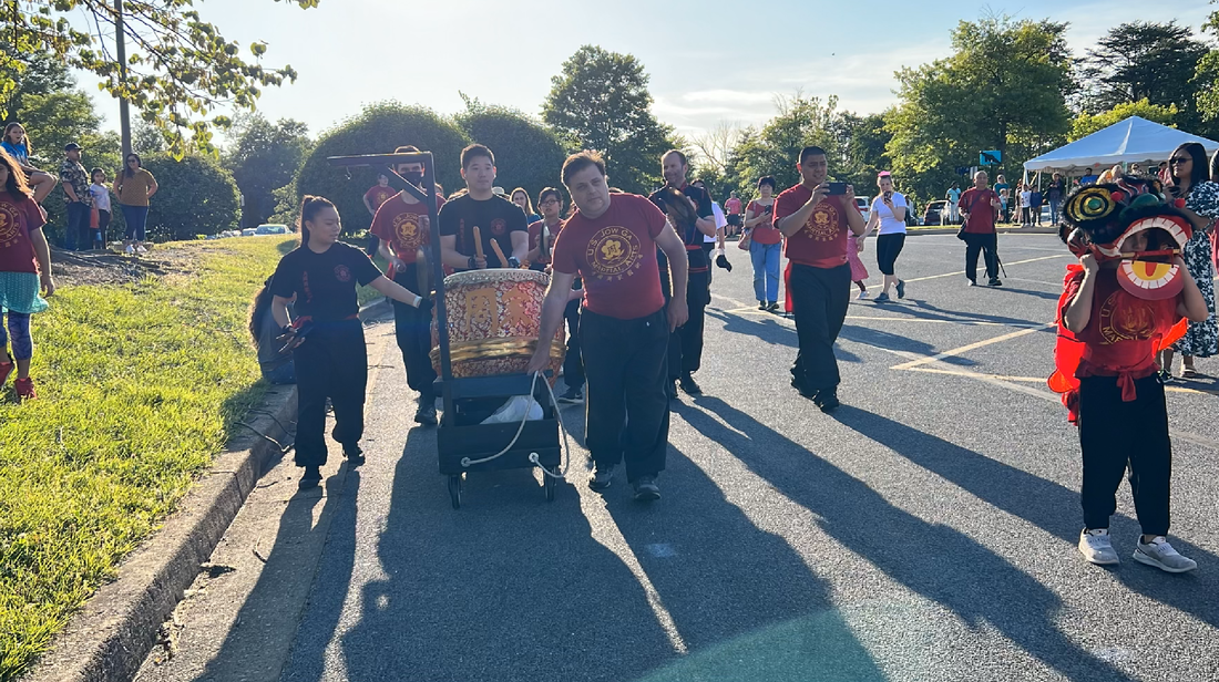 USJGMA's Lion Dance Team on their way to perform at an event